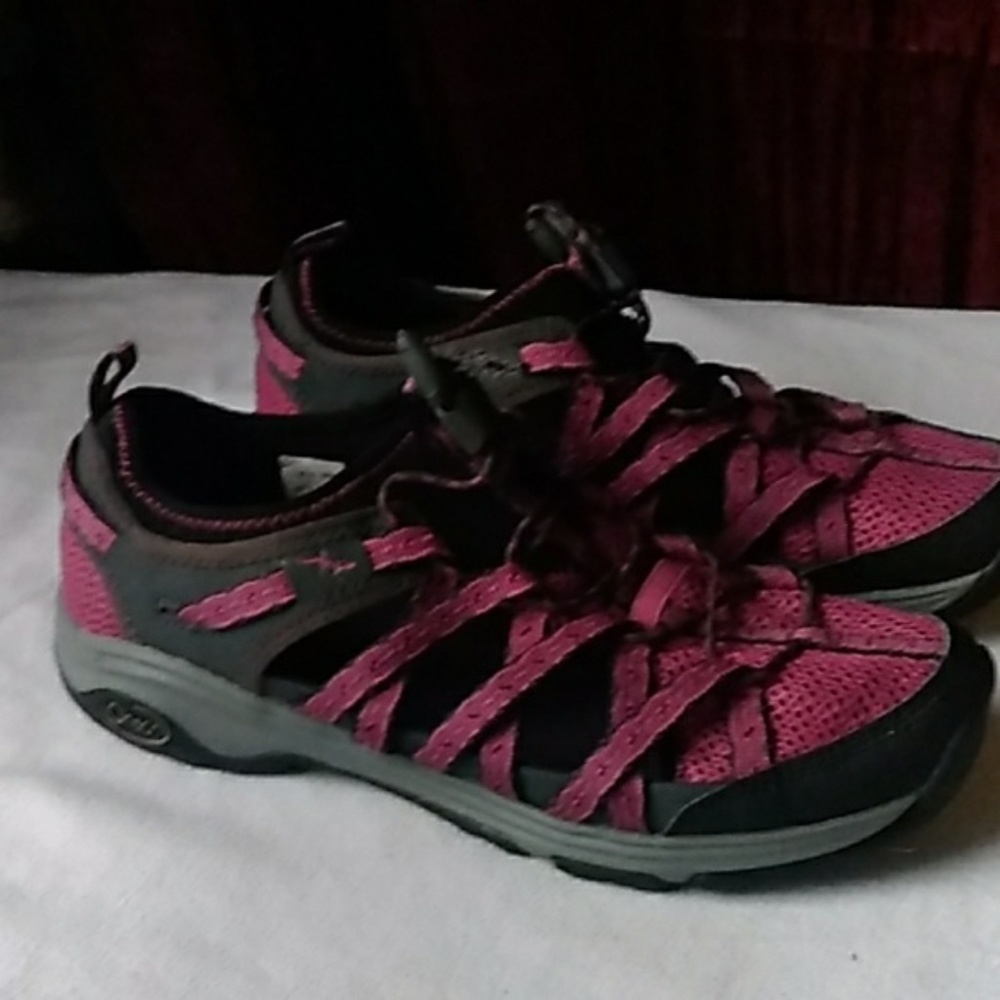 Chaco Womens Outcross Evo Free Shoe, Hiking Sandal